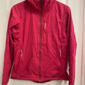 listing-status-banner